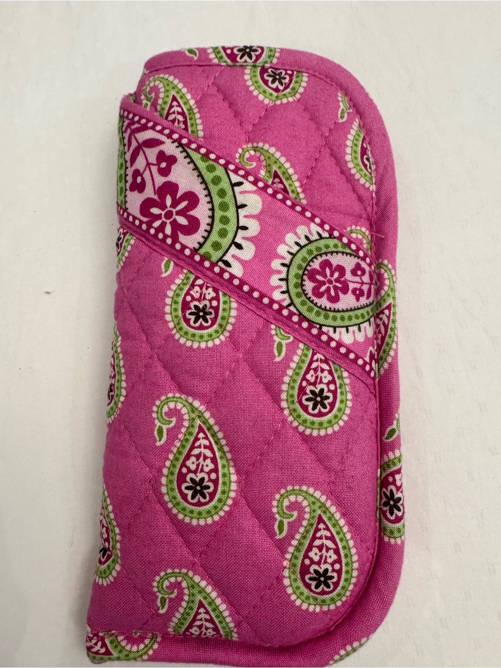 Vera Bradley Pink Paisley Quilted sunglasses Case